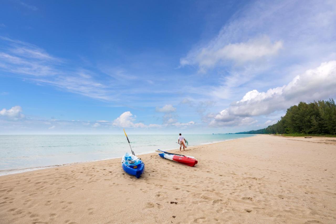 Outrigger Khao Lak Beach Resort - Sha Extra Plus Luaran gambar Beach at the park