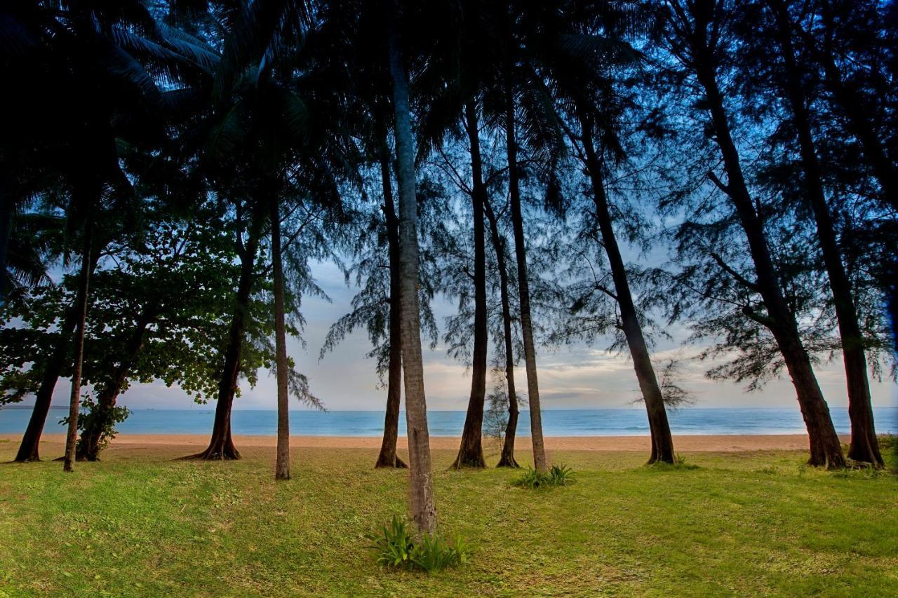 Outrigger Khao Lak Beach Resort - Sha Extra Plus Luaran gambar Beach at the resort