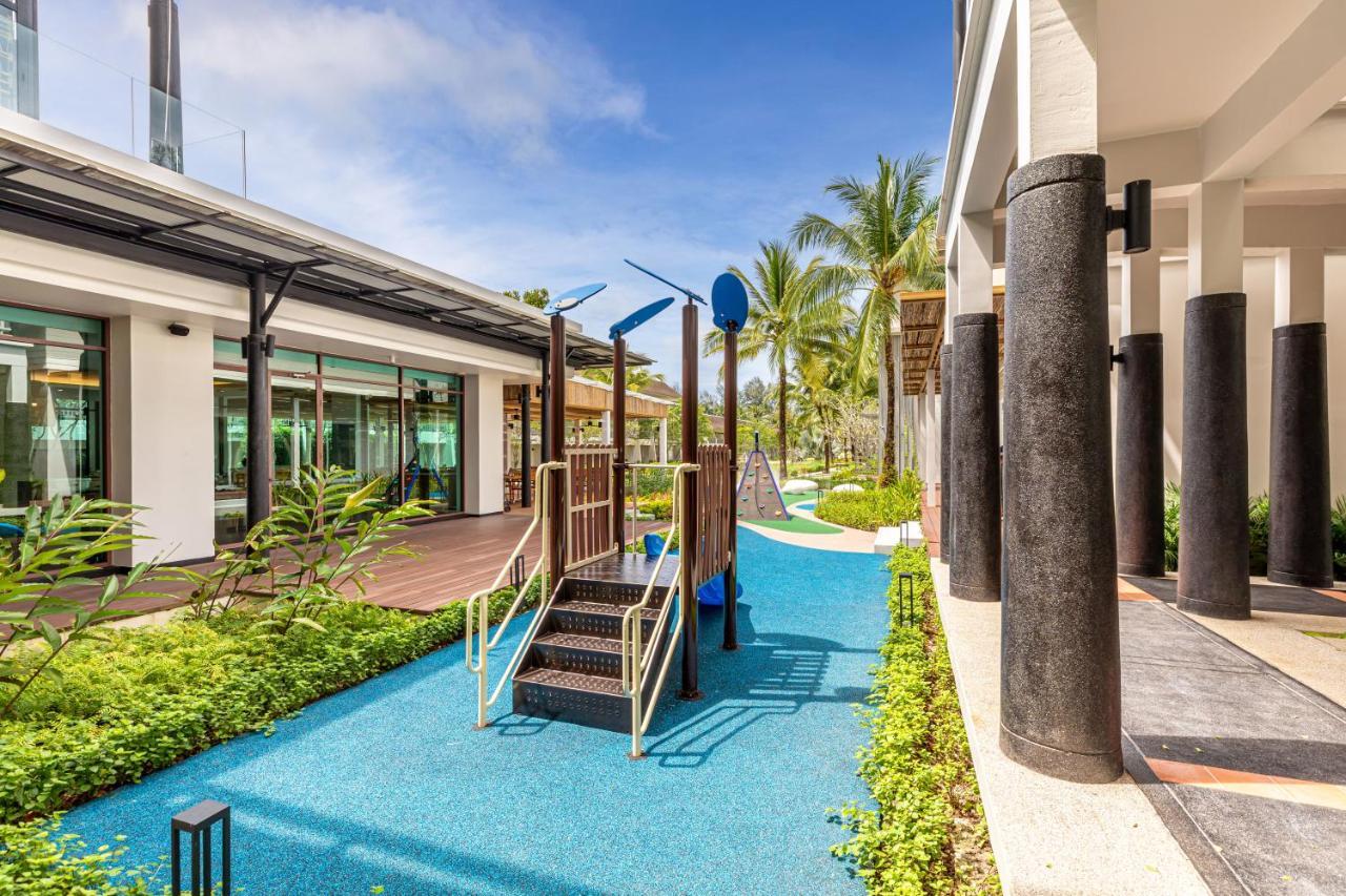 Outrigger Khao Lak Beach Resort - Sha Extra Plus Luaran gambar Playground at the school