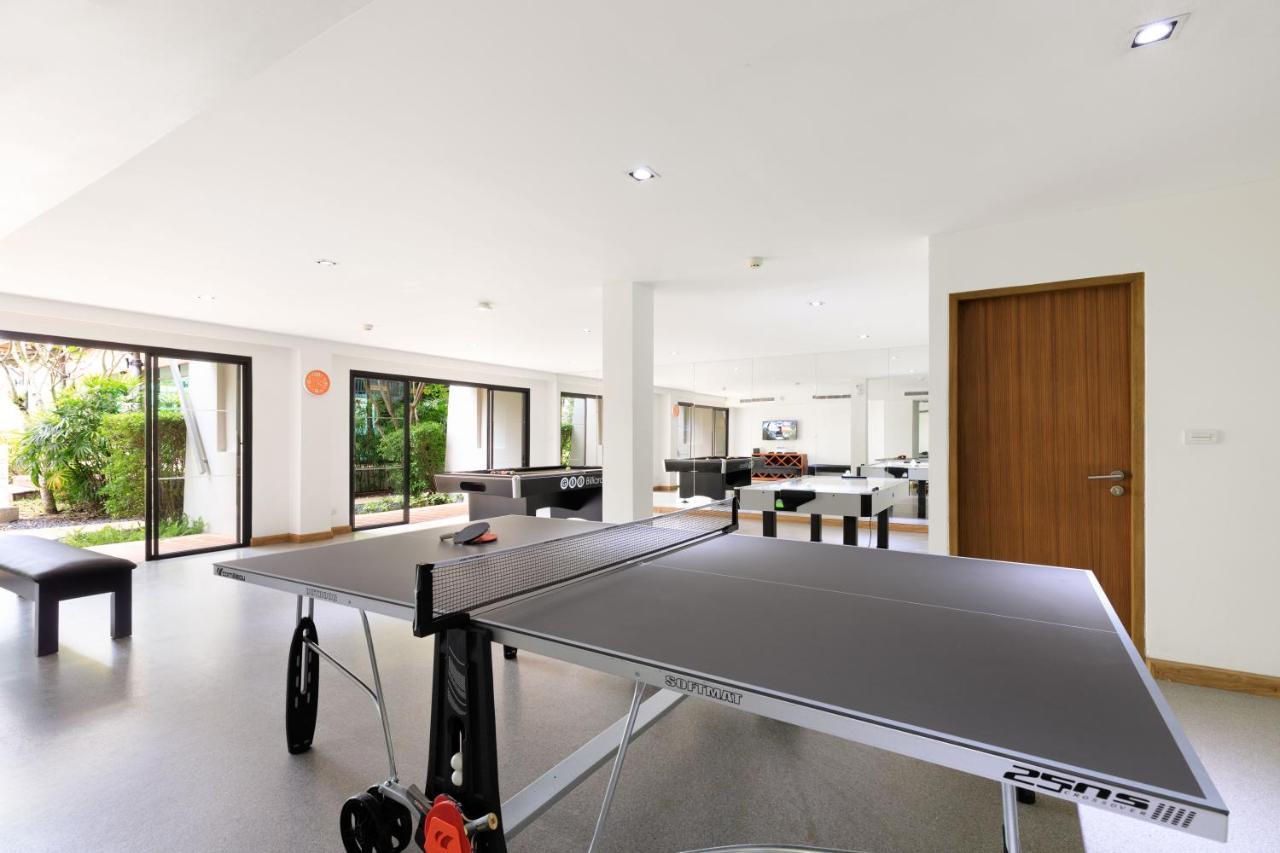 Outrigger Khao Lak Beach Resort - Sha Extra Plus Luaran gambar A table tennis table